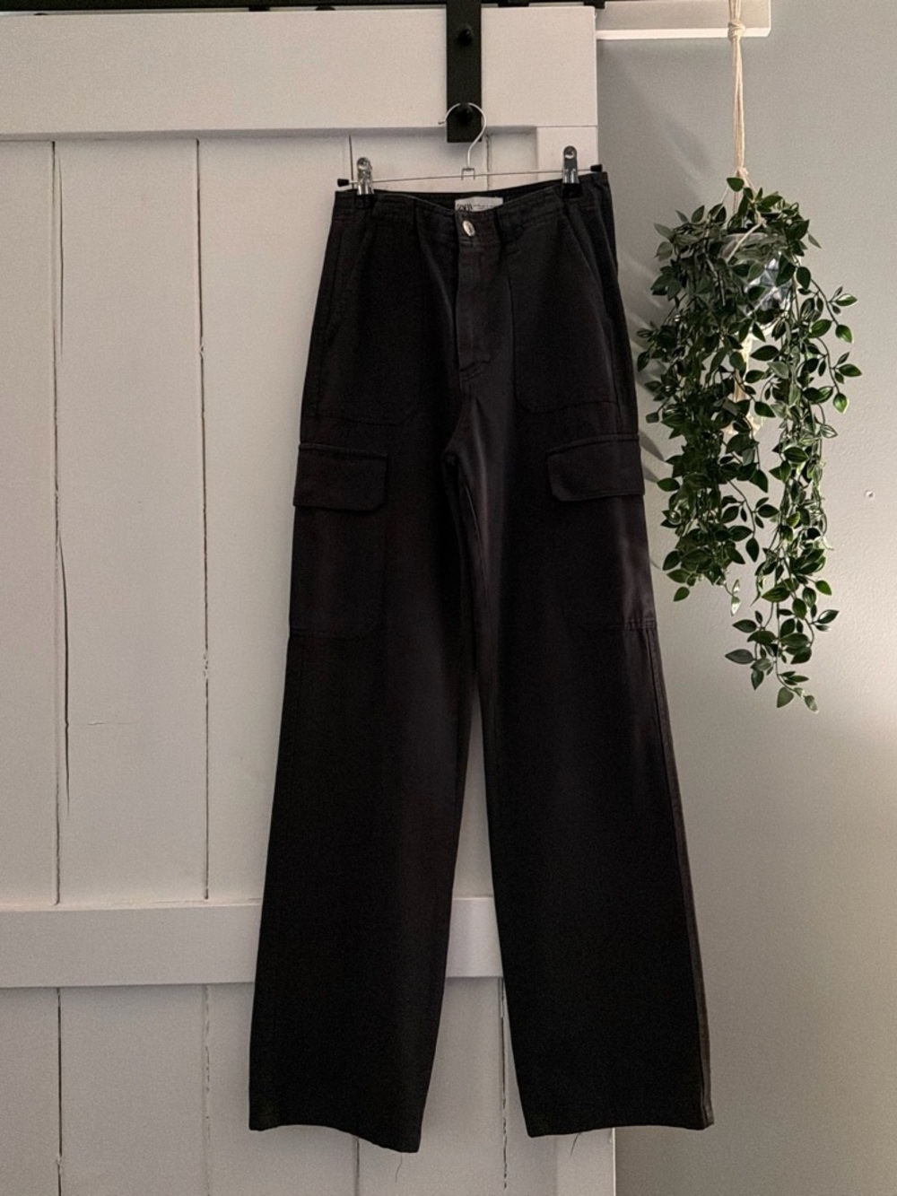 Zara Dark Grey Wide-Leg Cargo Pants